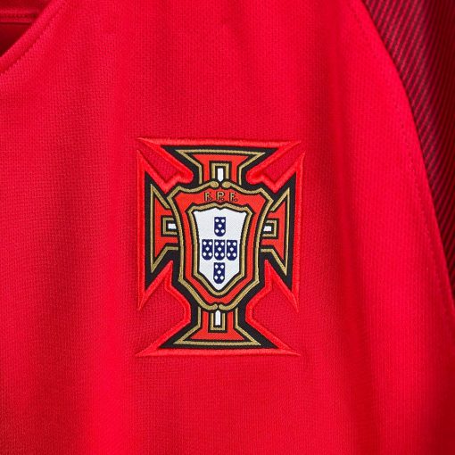 2016 Retro Long Sleeve Portugal Home Football Shirt Thai Quality