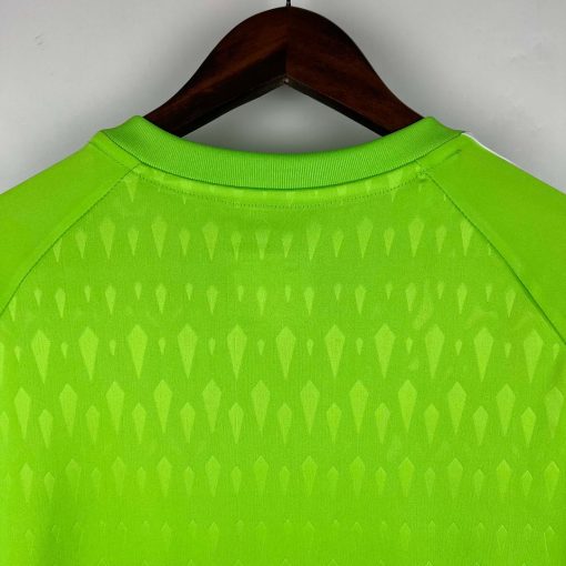 2023/2024 Real Madrid Goalkeeper Fluorescent color Football Shirt Thai Quality