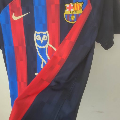 2022/2023 Barcelona Home Drake Model Football Shirt Thai Quality